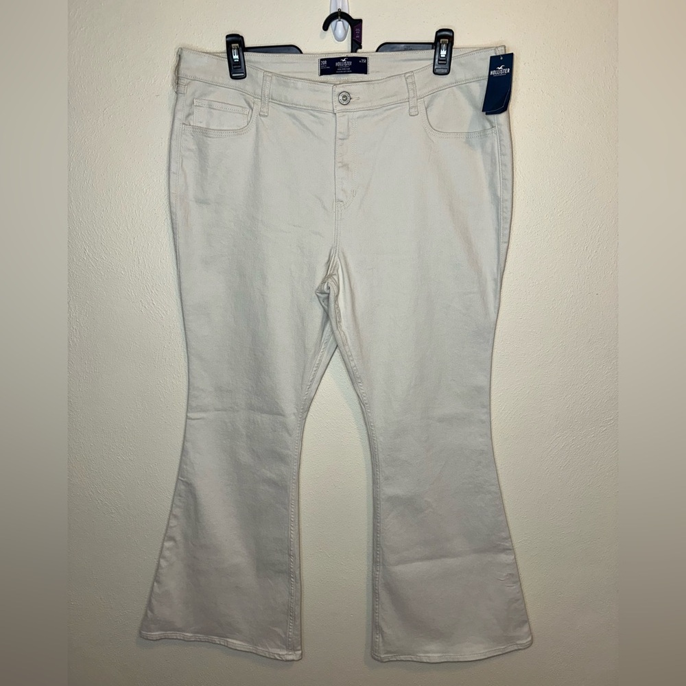 Hollister Women’s High Rise Flare Soft Stretch Size 20R New Beige